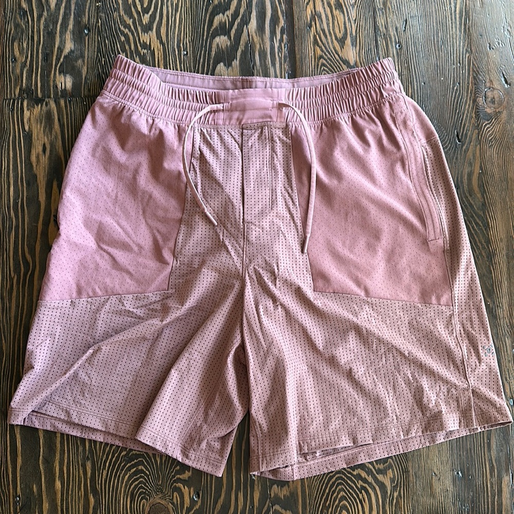 Lululemon Men’s Lined Shorts